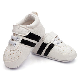 Baby Boy Sneakers Wit met Zwarte Strepen