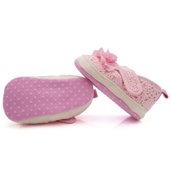Baby schoenen roze met roze bloem