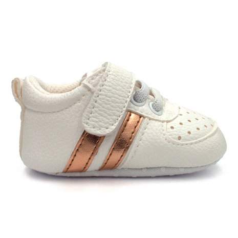 Baby Boy Sneakers Wit met Gouden Strepen